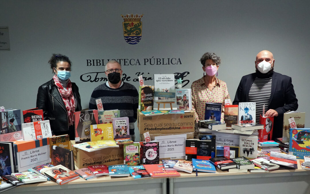 La Biblioteca Tomás de Iriarte incorpora más de 140 nuevos títulos con la dotación del Premio María Moliner