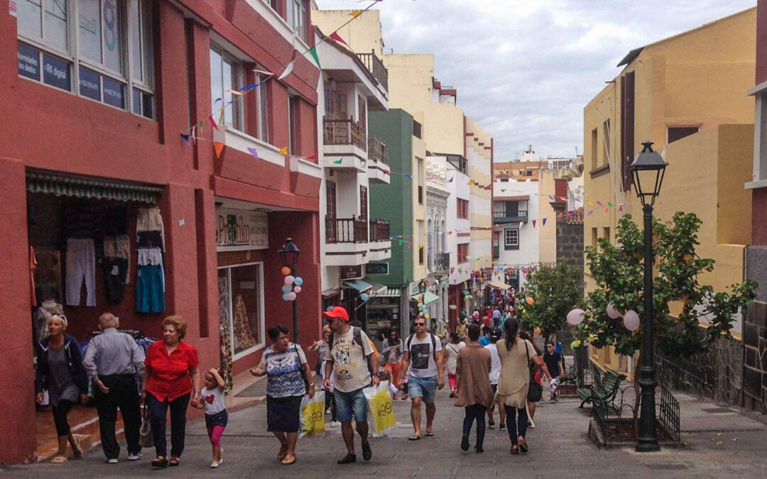 Puerto Street Market llena de ofertas el Puerto de la Cruz