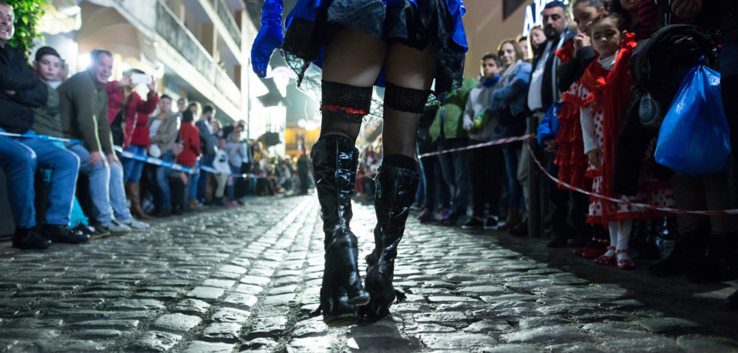 Puerto de la Cruz replicará en el corazón de Madrid la carrera más loca del carnaval de Tenerife: ‘Mascarita Ponte Tacón’