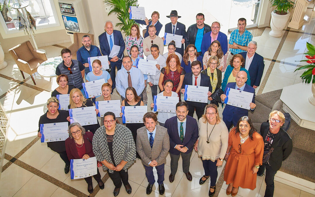 Un total de 22 empresas y profesionales renuevan el distintivo de Calidad Turística
