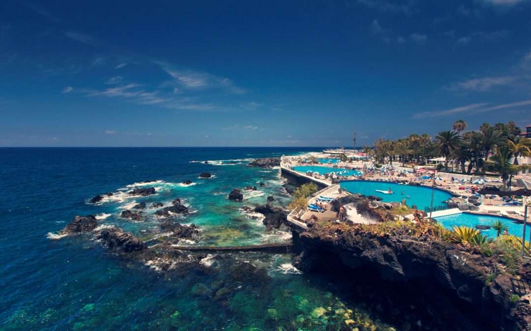 El Ayuntamiento ejecuta la reversión con la empresa que gestionaba los bares del Lago Martiánez tras la resolución del contrato