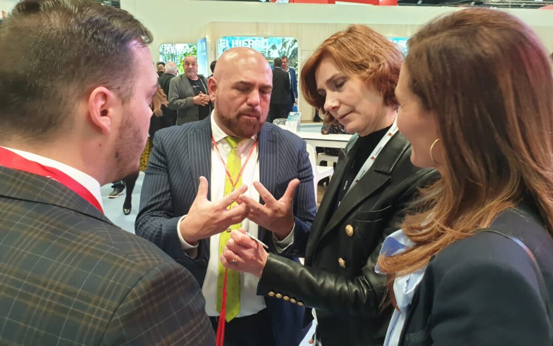 Encuentro con la secretaria de Estado de Turismo en Fitur 2020