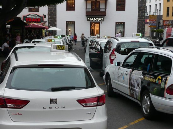 El Consistorio mantiene confianza plena en el sector del taxi