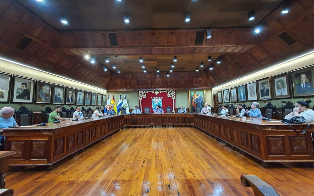 Puerto de la Cruz cede el testigo de la presidencia de la Comunorte al municipio de Los Realejos