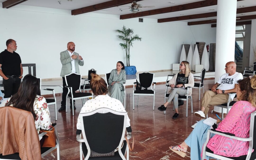 Trabajamos junto a la Fundación Canaria José Luis Montesinos para seguir mejorando los servicios que se prestan a las familias más vulnerables