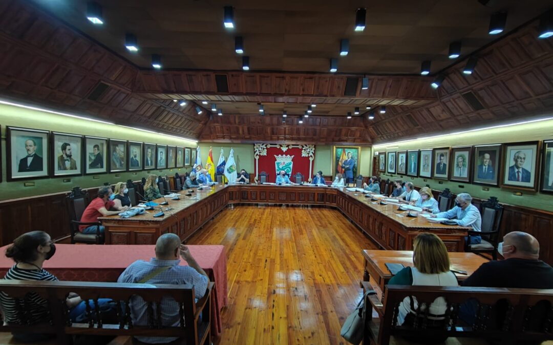 El Consejo Escolar portuense acuerda una moción para la defensa de la educación de adultos