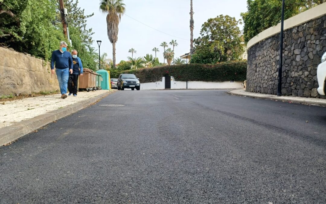 Asfaltadas las vías en San Antonio y Las Águilas