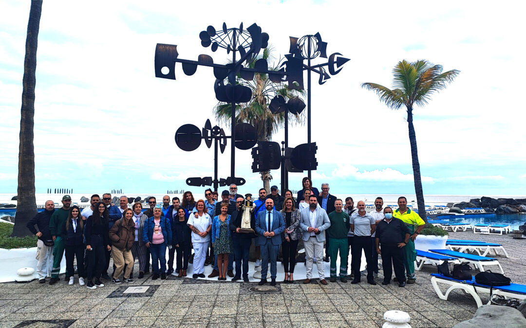 El Complejo Turístico Costa Martiánez celebra su tradicional misa y procesión en honor a San Telmo