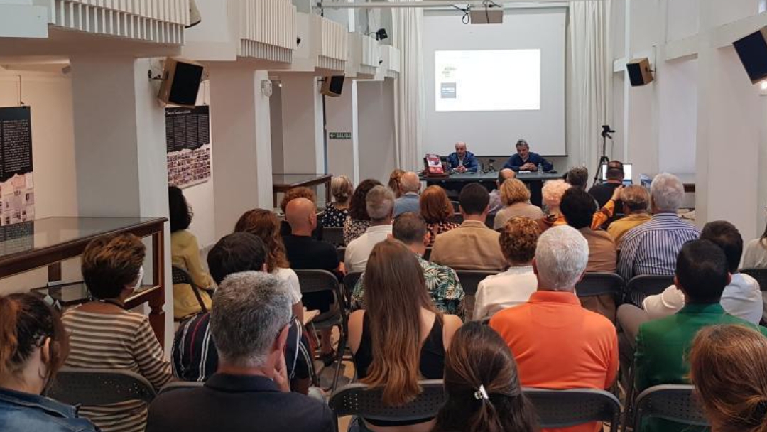 Puerto de la Cruz expone el proyecto de Agenda Urbana municipal en el IEHCAN