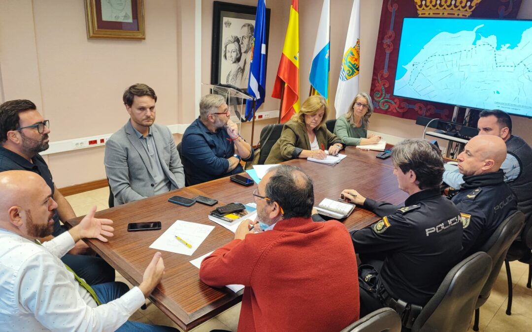 Se ultiman los detalles de la tradicional Cabalgata de Reyes que tendrá como gran novedad la llegada al Centro Comercial Martiánez