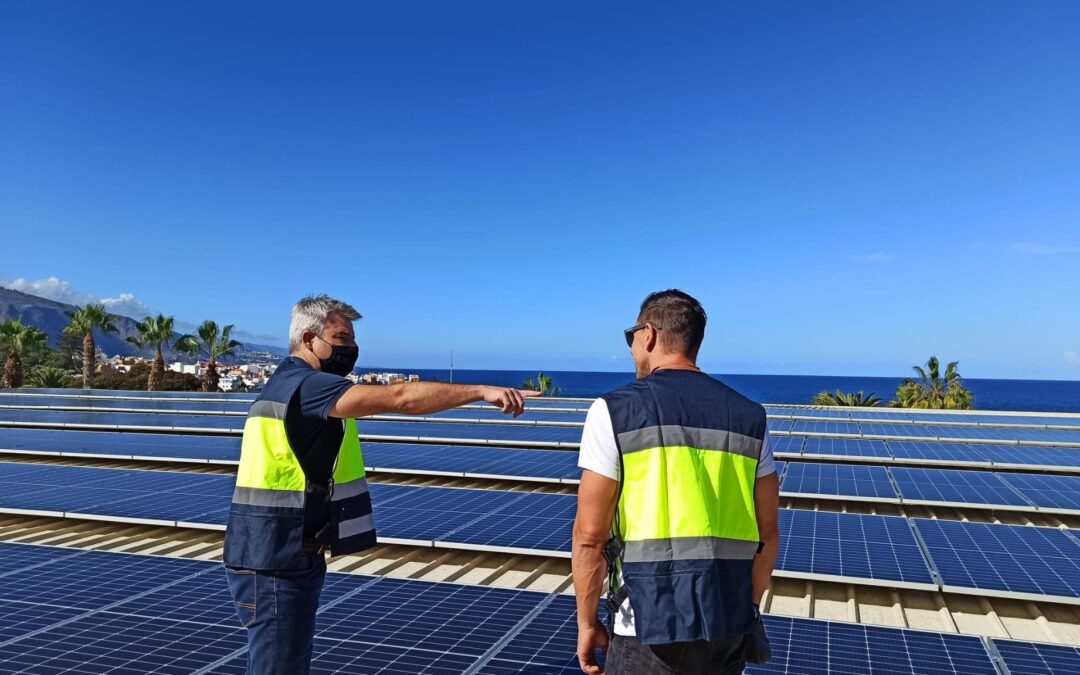 Ciudad Sostenible ahorra a las arcas municipales 23.000 euros en 7 meses con las fotovoltaicas instaladas en el polideportivo Santaella