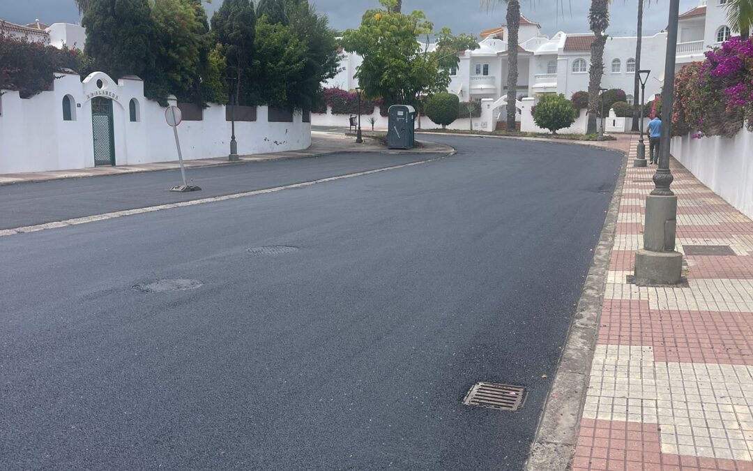 Ciudad Sostenible termina el asfaltado de la calle Azucena