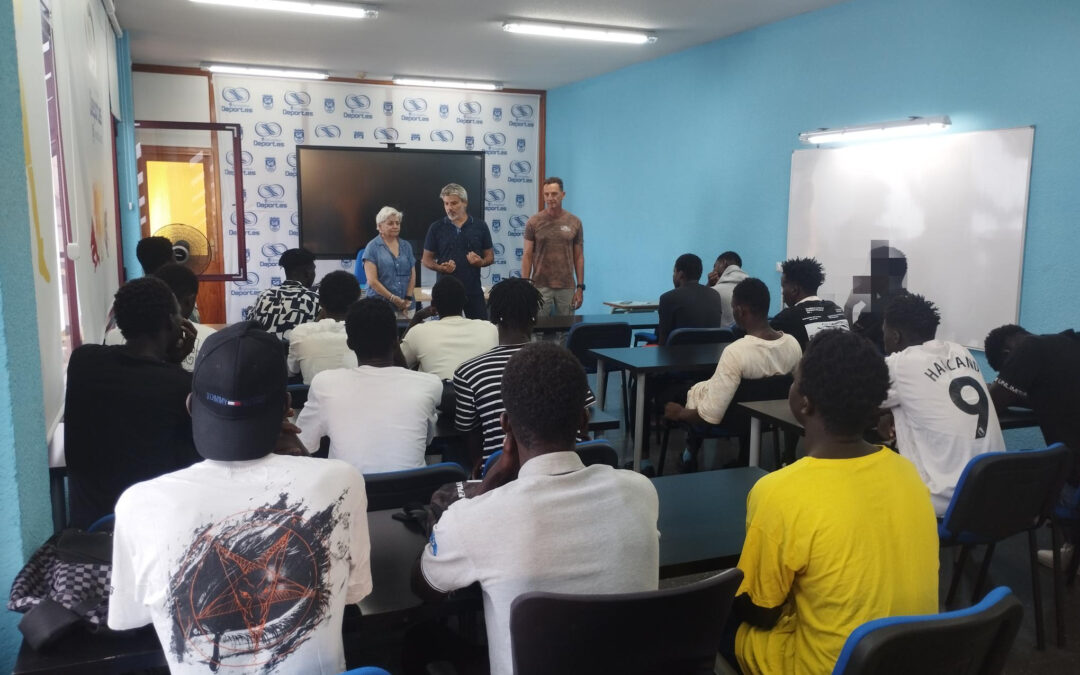 El Ayuntamiento de Puerto de la Cruz pone en marcha clases de español para menores migrantes