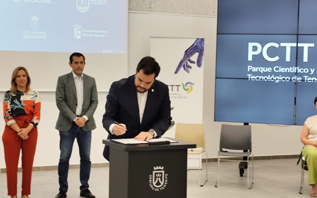 Firma de convenio para avanzar en proyectos de innovación y desarrollo tecnológicos para jóvenes emprendedores