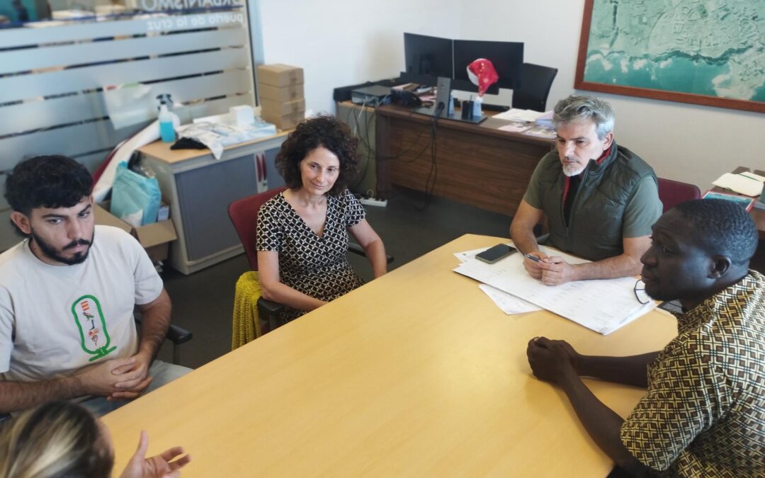 Puerto de la Cruz refuerza la integración de los migrantes con más clases de español y actividades interculturales