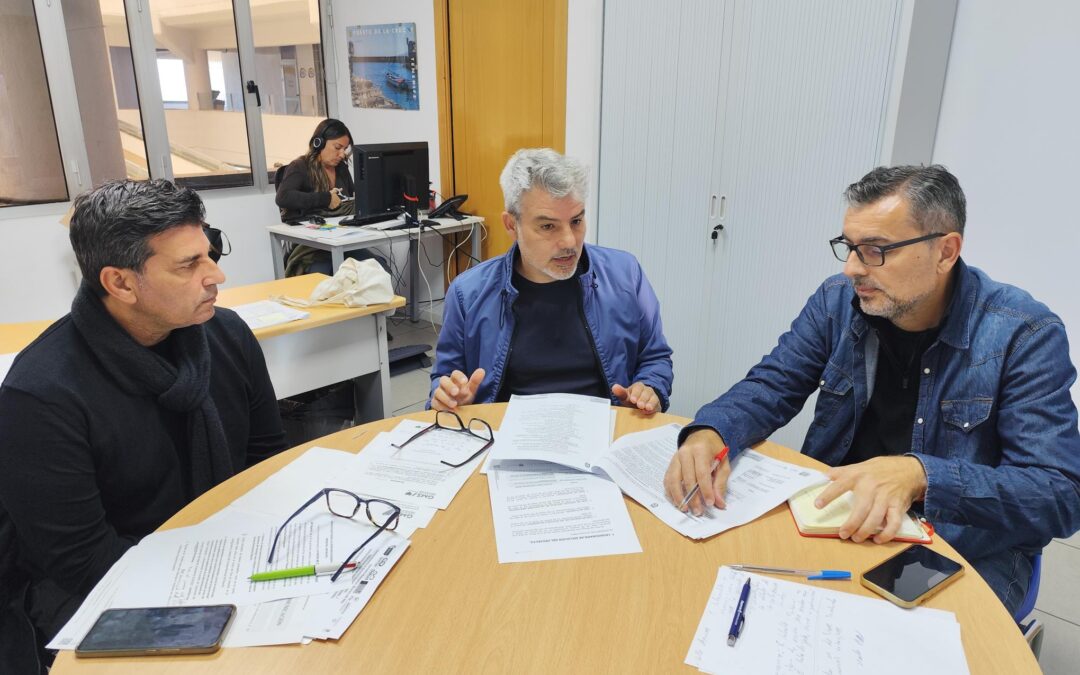 El Ayuntamiento incorpora al mercado laboral a 16 personas desempleadas a través de una subvención del Cabildo