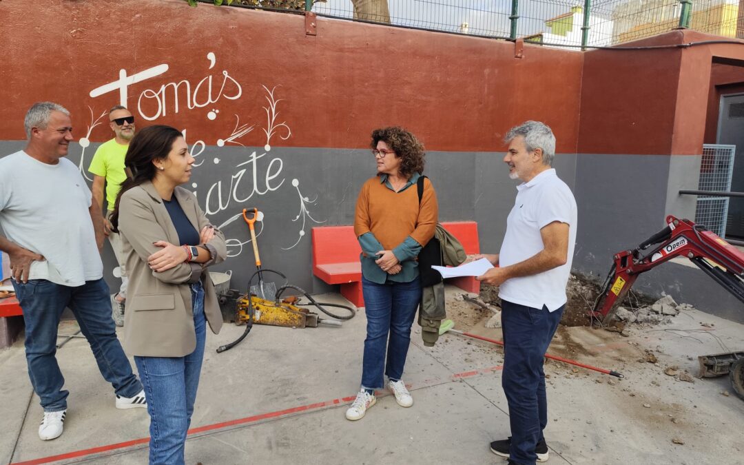 Iniciadas las obras de la cubierta del patio del CEIP Tomás de Iriarte