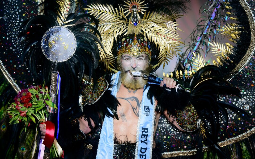 Antonio Boga, nuevo Rey del Carnaval: Una noche de brillo y diversidad en Puerto de la Cruz