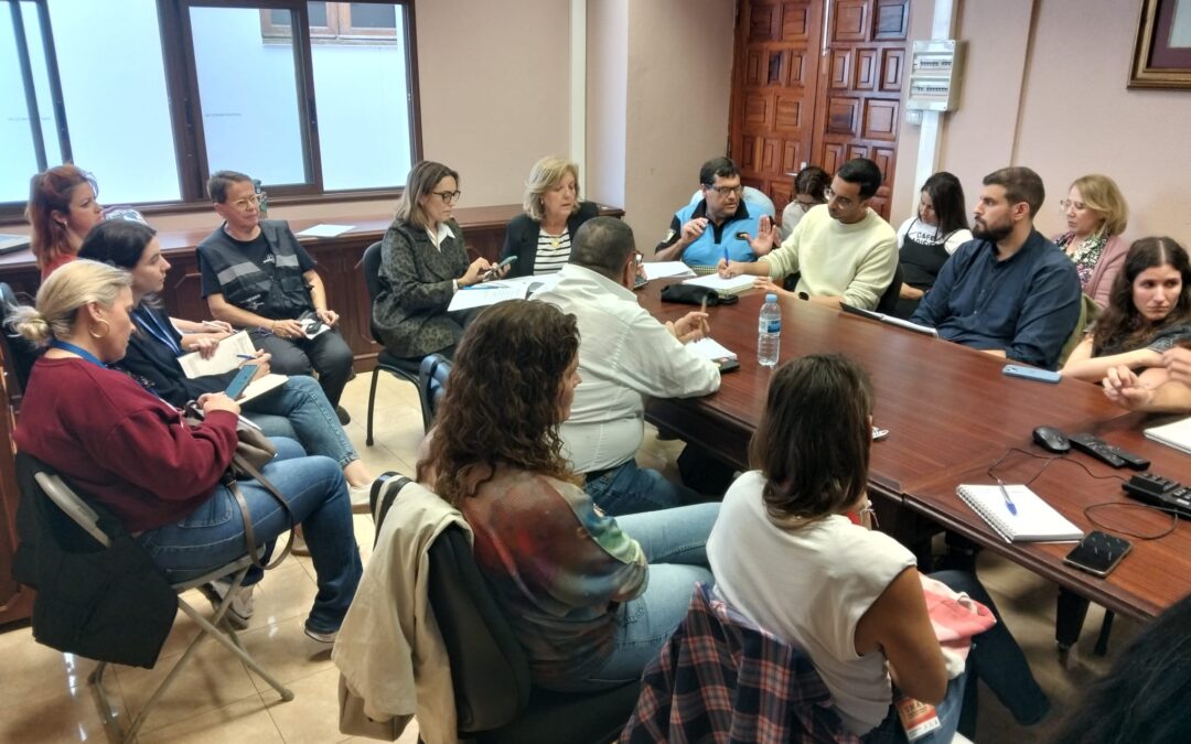 Puerto de la Cruz avanza en la lucha contra el sinhogarismo con su cuarta mesa de trabajo