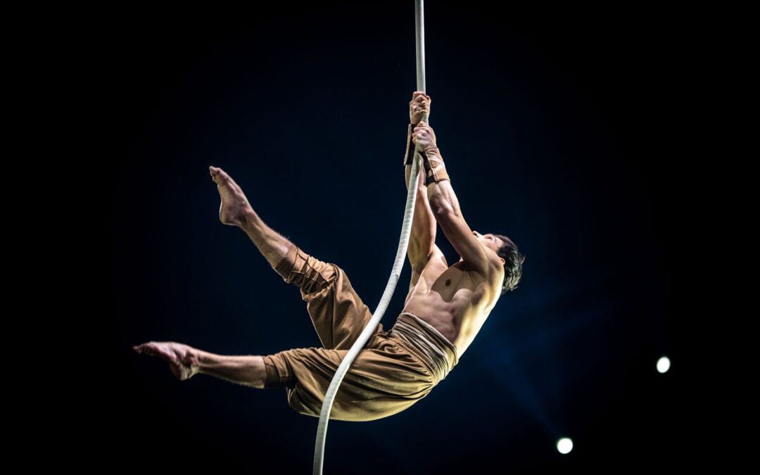 Ritmo, movimiento y artes escénicas suben al escenario de MUECA 2025 en su segunda jornada