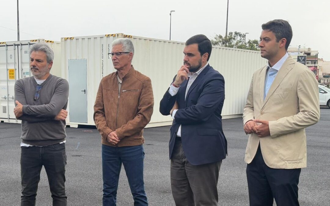 Puerto de la Cruz se prepara para la próxima apertura al baño de Playa Jardín