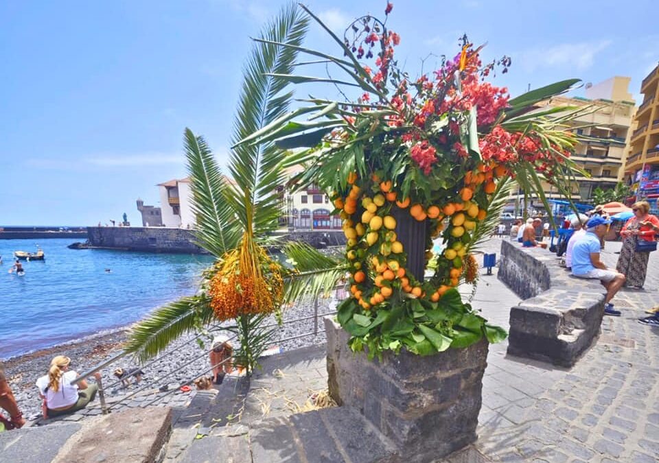 Puerto de la Cruz celebra las Fiestas de San Juan 2025 con coloridos chorros, hogueras en Playa Martiánez y el tradicional Baño de Cabras