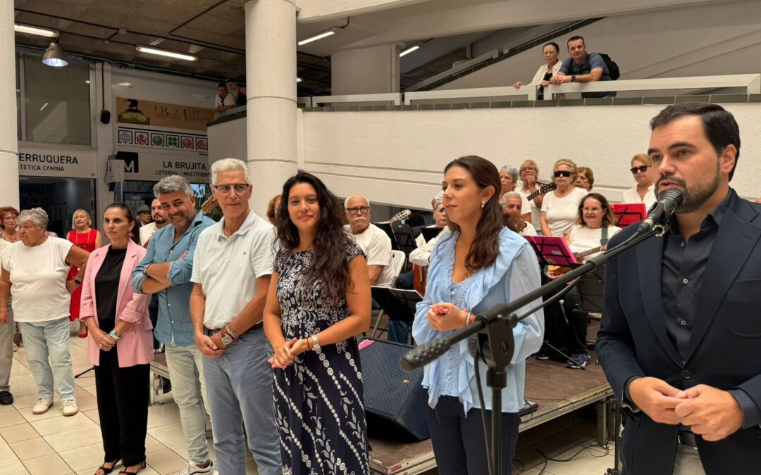 Puerto de la Cruz inaugura el Mes del Mayor con una jornada llena de participación y alegría en el Mercado Municipal
