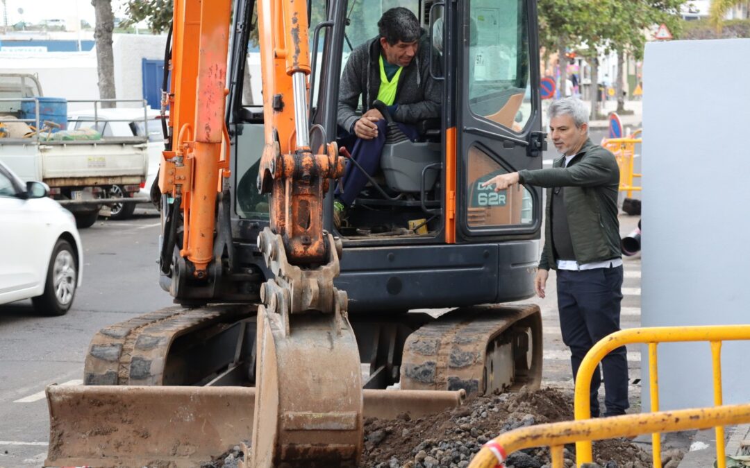 Arrancan las obras para reforzar el suministro eléctrico en el casco, Mequinez y Punta Brava