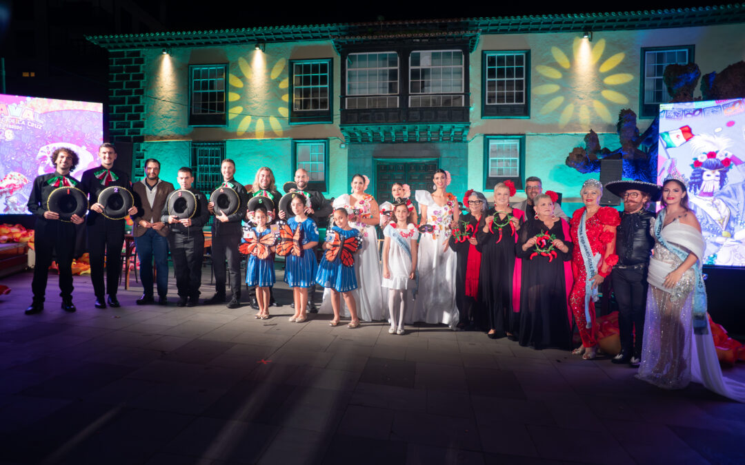 El Puerto de la Cruz se rinde a su Carnaval Internacional en una noche de emoción, memoria y fiesta mexicana