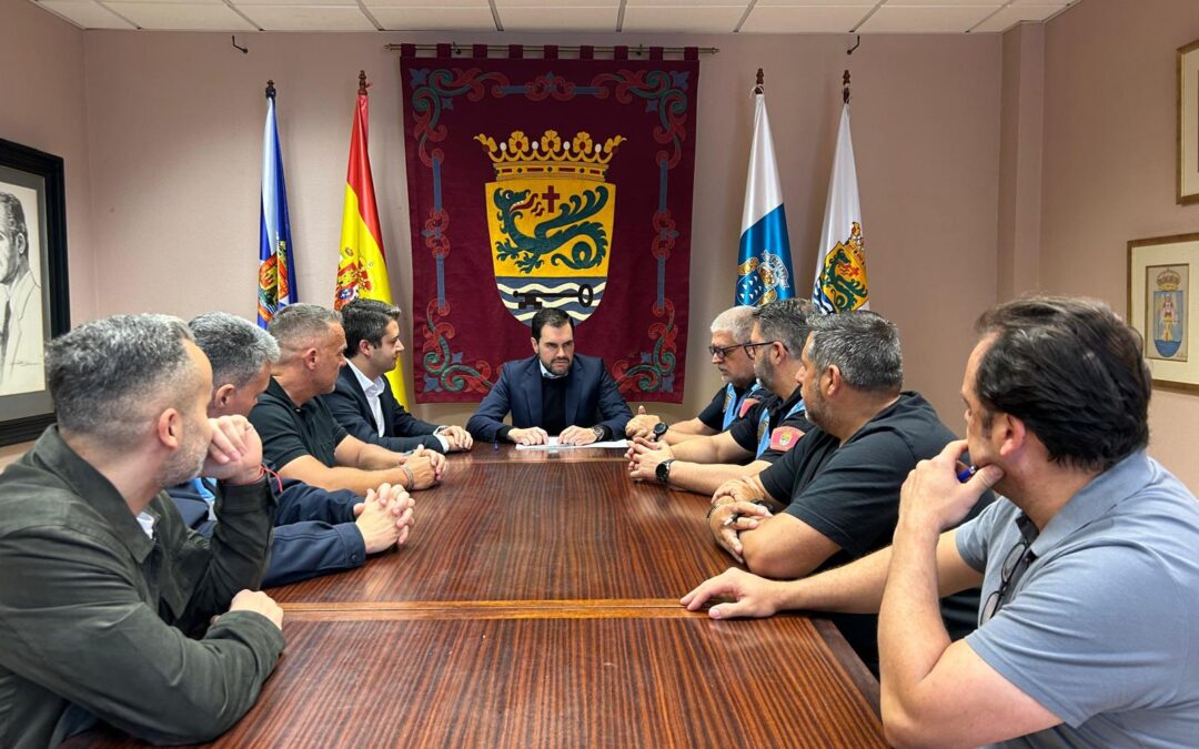 El Ayuntamiento de Puerto de la Cruz acuerda por unanimidad el nuevo cuadrante de la Policía Local tras siete años