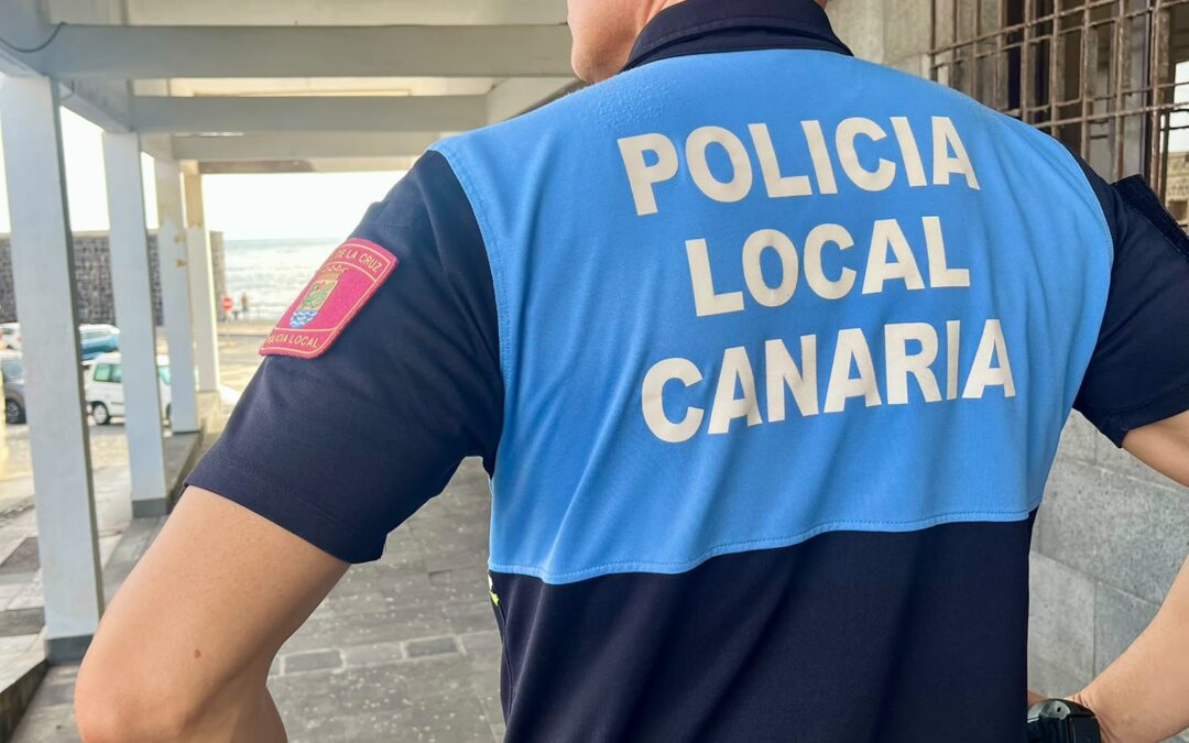 La Policía Local de Puerto de la Cruz evita una tragedia en la Casa Iriarte