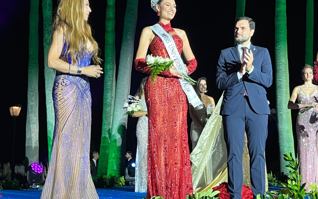 Susana Medina, Miss Universe Las Palmas, es coronada en Puerto de la Cruz como Miss Universe Spain 2026
