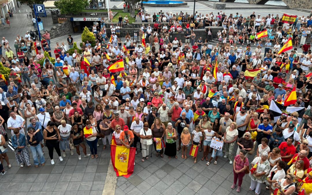 Puerto de la Cruz muestra su solidaridad con Ceuta ante la crisis migratoria